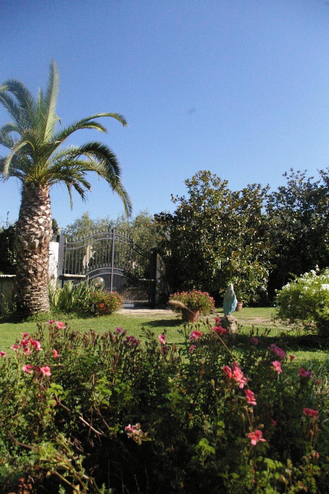 צ'יוויטווקיה B&B Villa Sans Souci מראה חיצוני תמונה